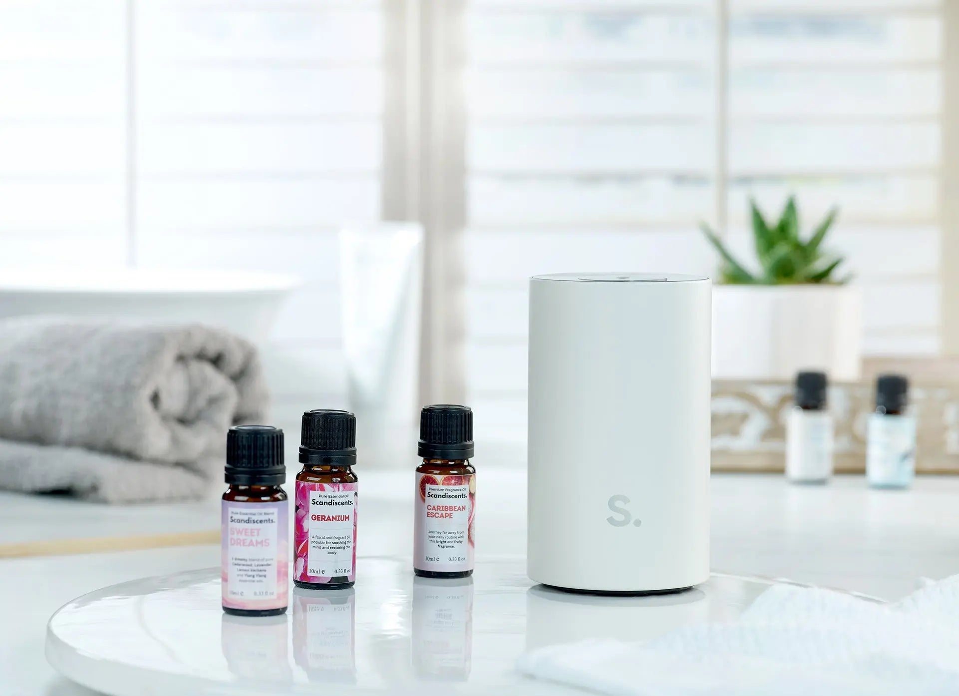 Halo Home Diffuser – Waterless Scented Oil Diffuser