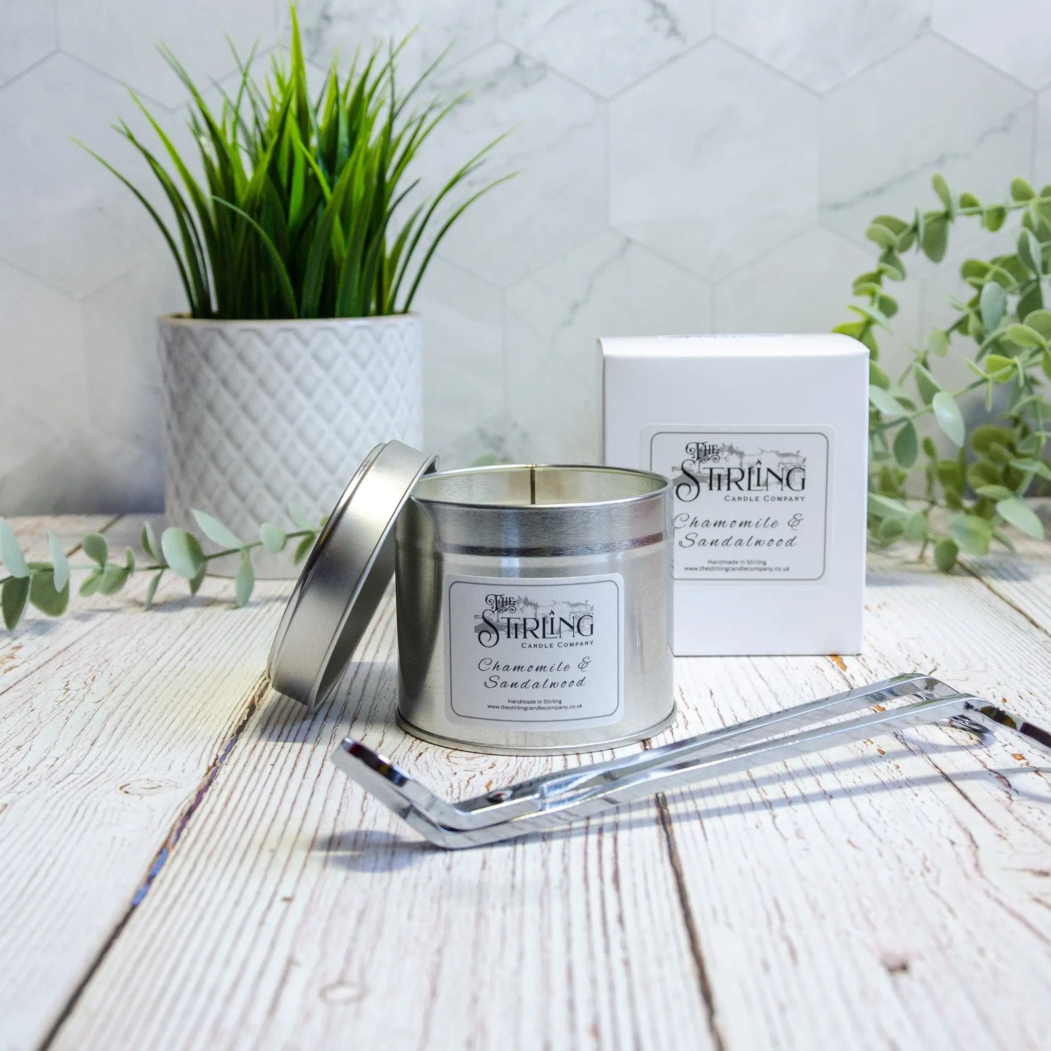 Chamomile & Sandalwood – Travel Tin Candle – Wooden Wick The Stirling Candle Company