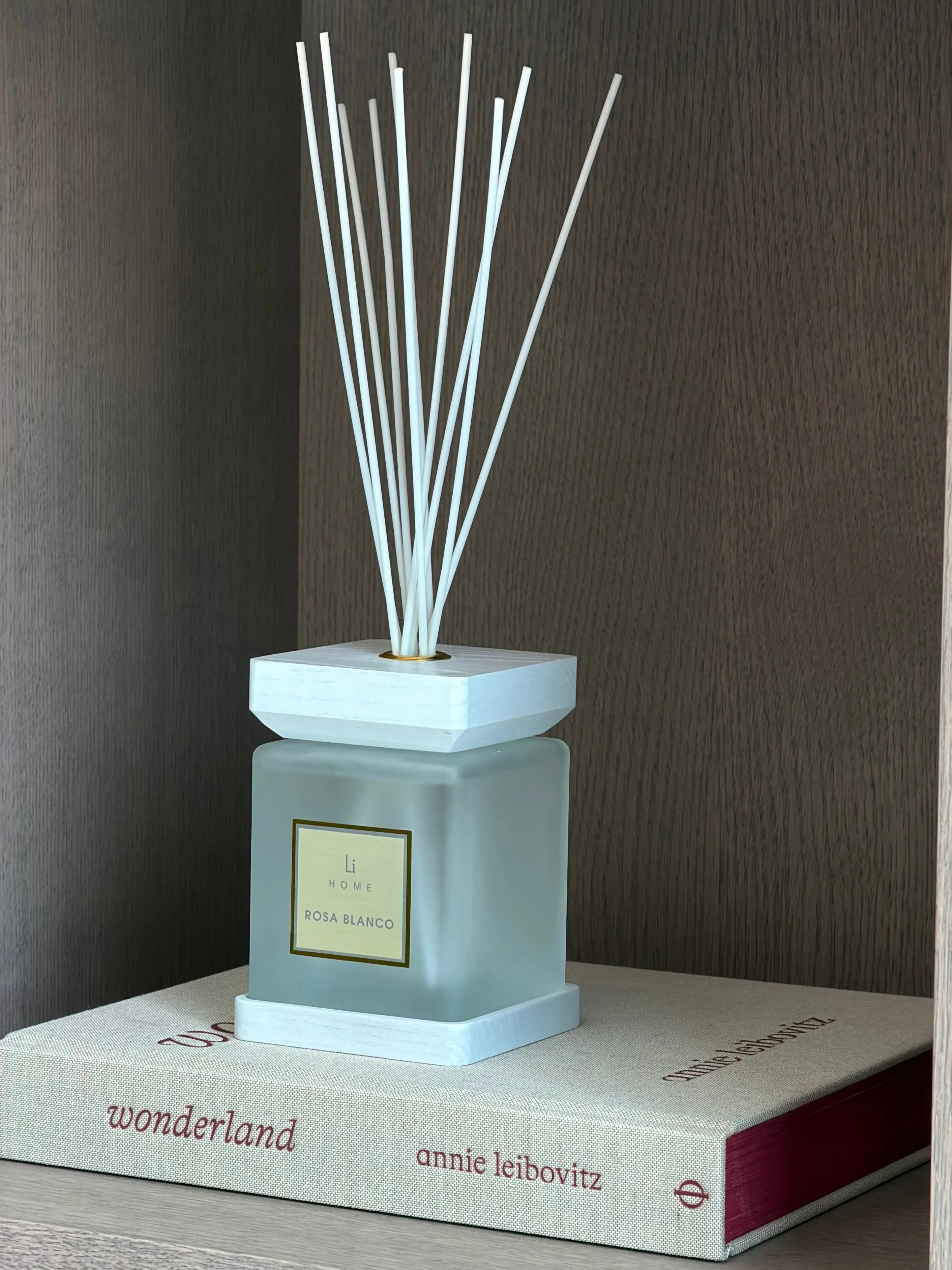 ROSA BLANCO WHITE SQUARE REED DIFFUSER Lifestyle Home Collection