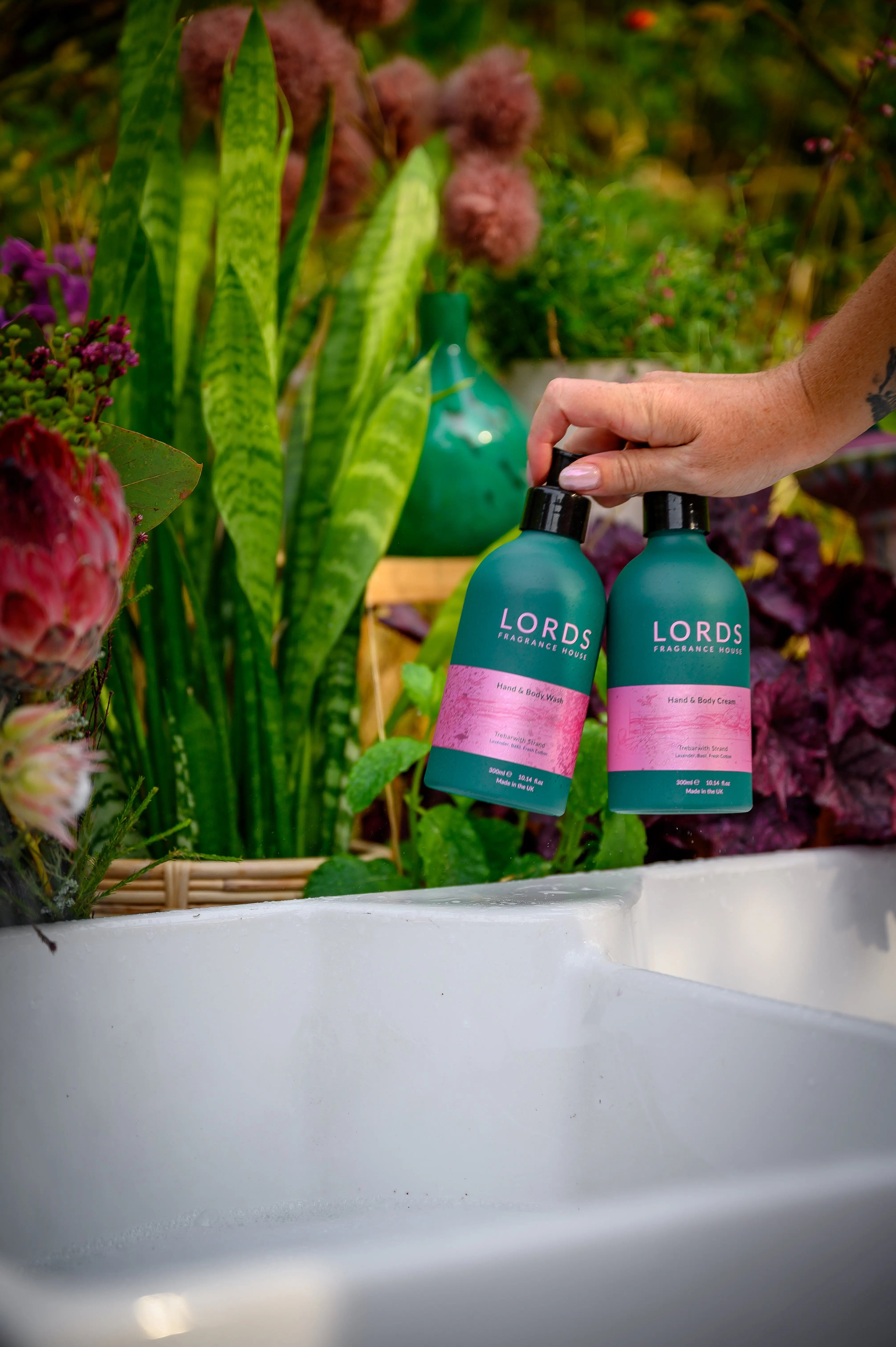 Hand & Body Wash, Green, Rinse & Repeat Aluminium Bottle LORDS Fragrance House