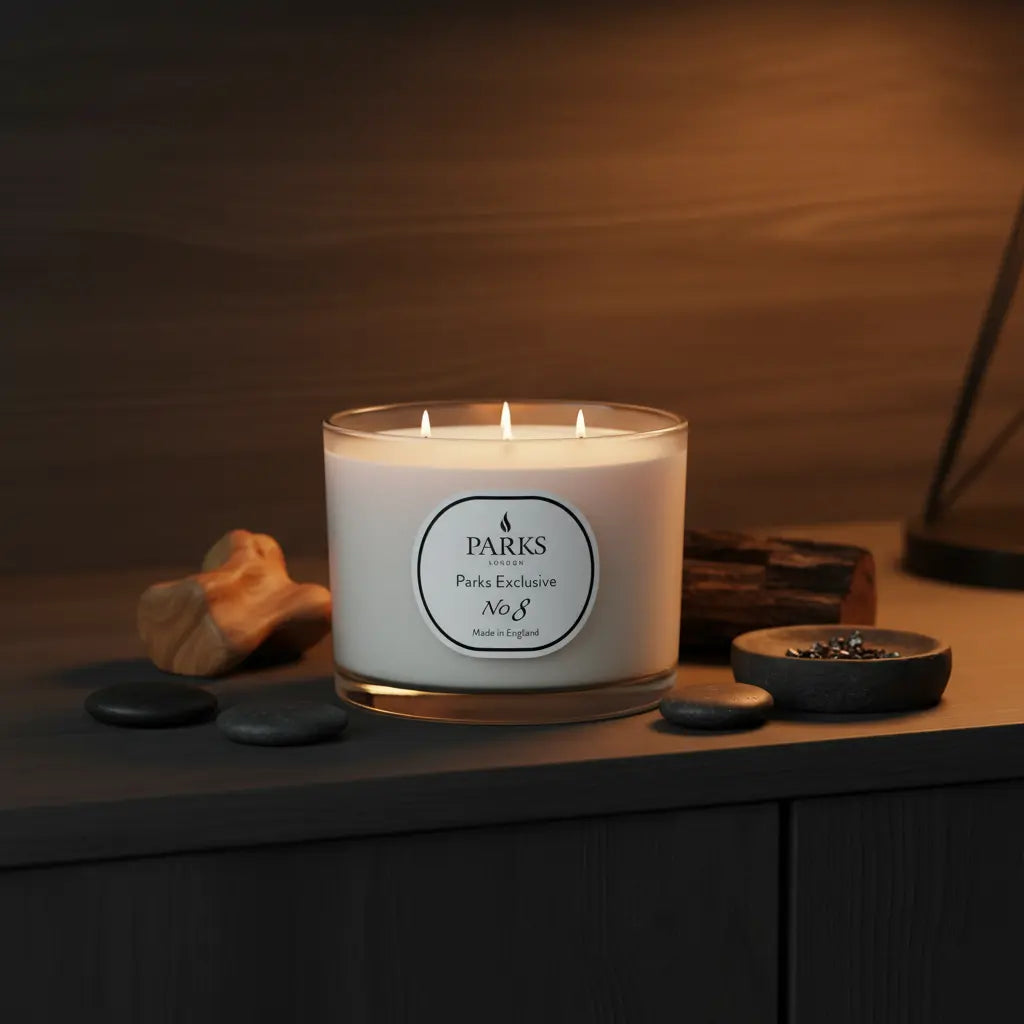 No. 8 – Feu de Bois 3 Wick Candle