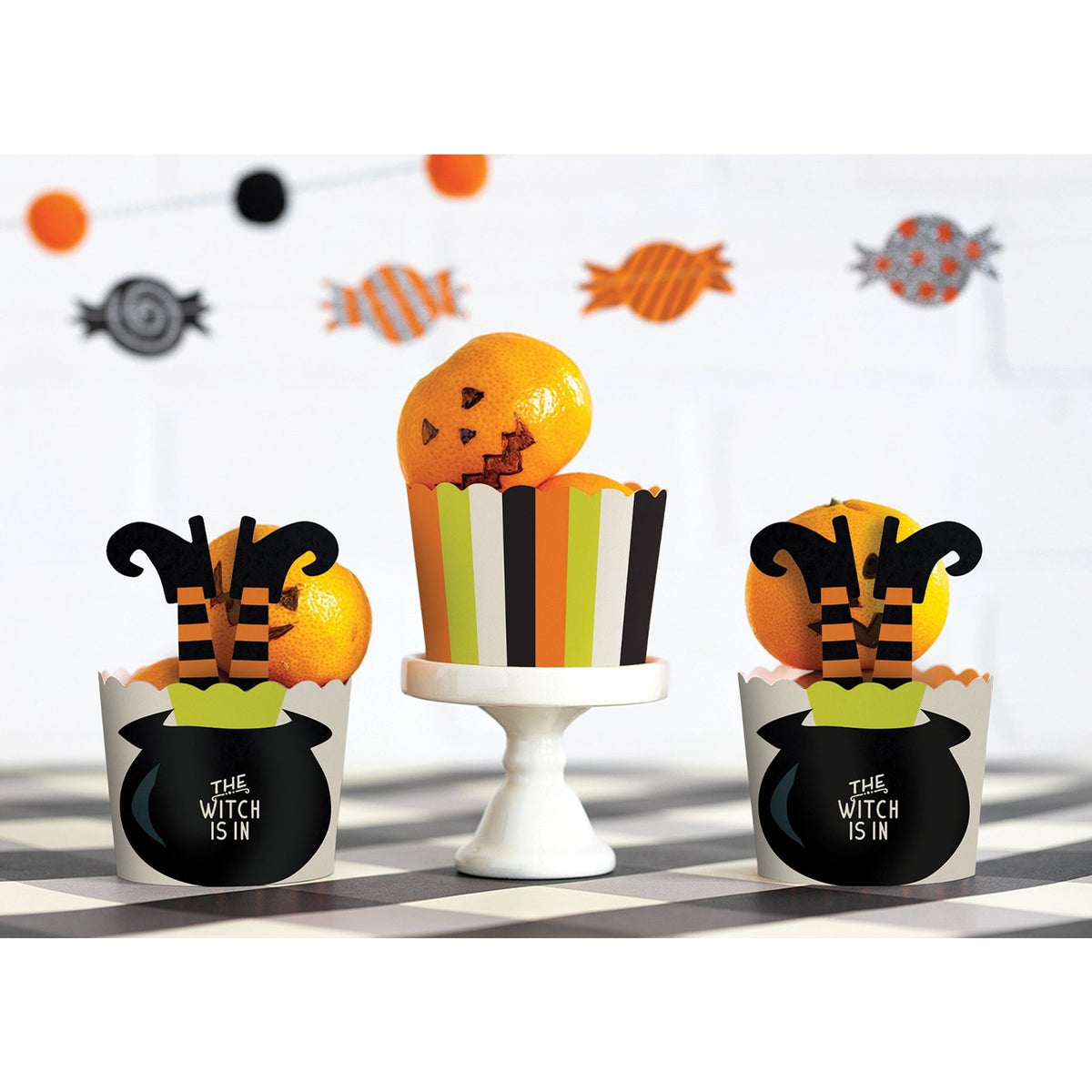 Witch is in Baking/Treat Cups (50 pcs)