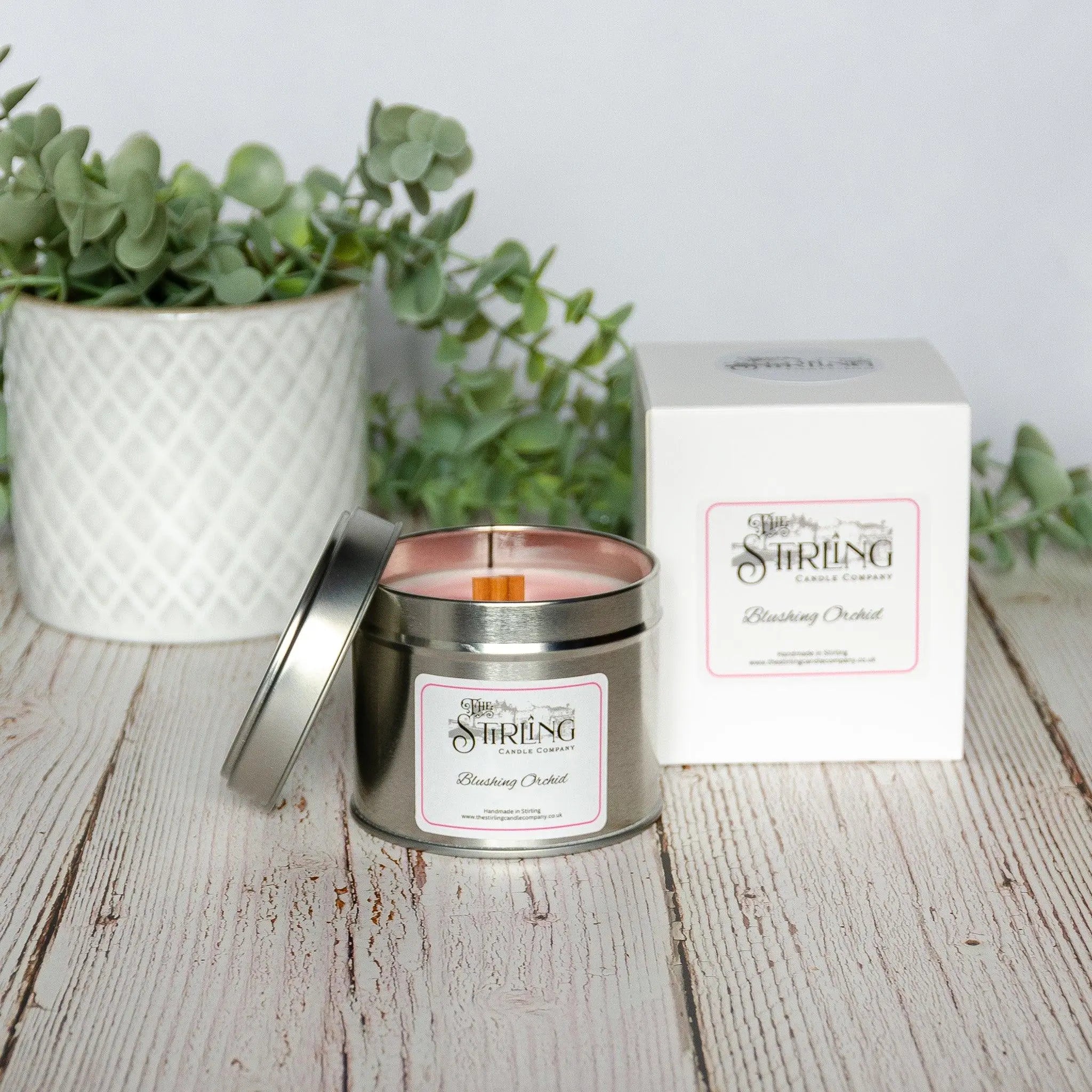 Blushing Orchid – Travel Tin Candle – Wooden Wick