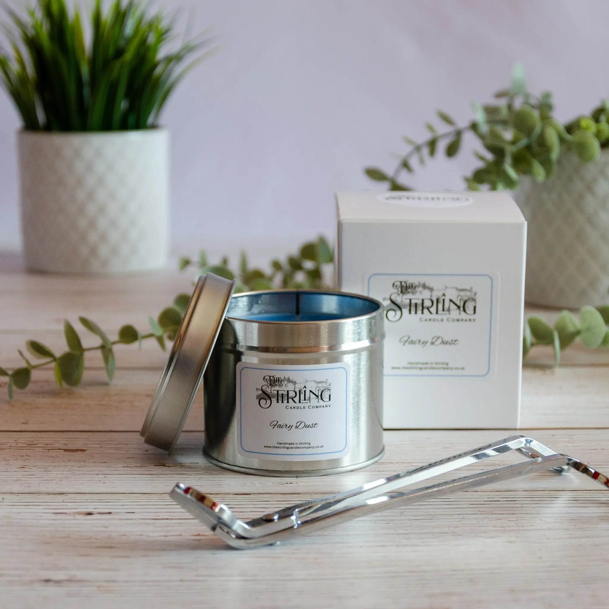 Fairy Dust – Travel Tin Candle – Wooden Wick