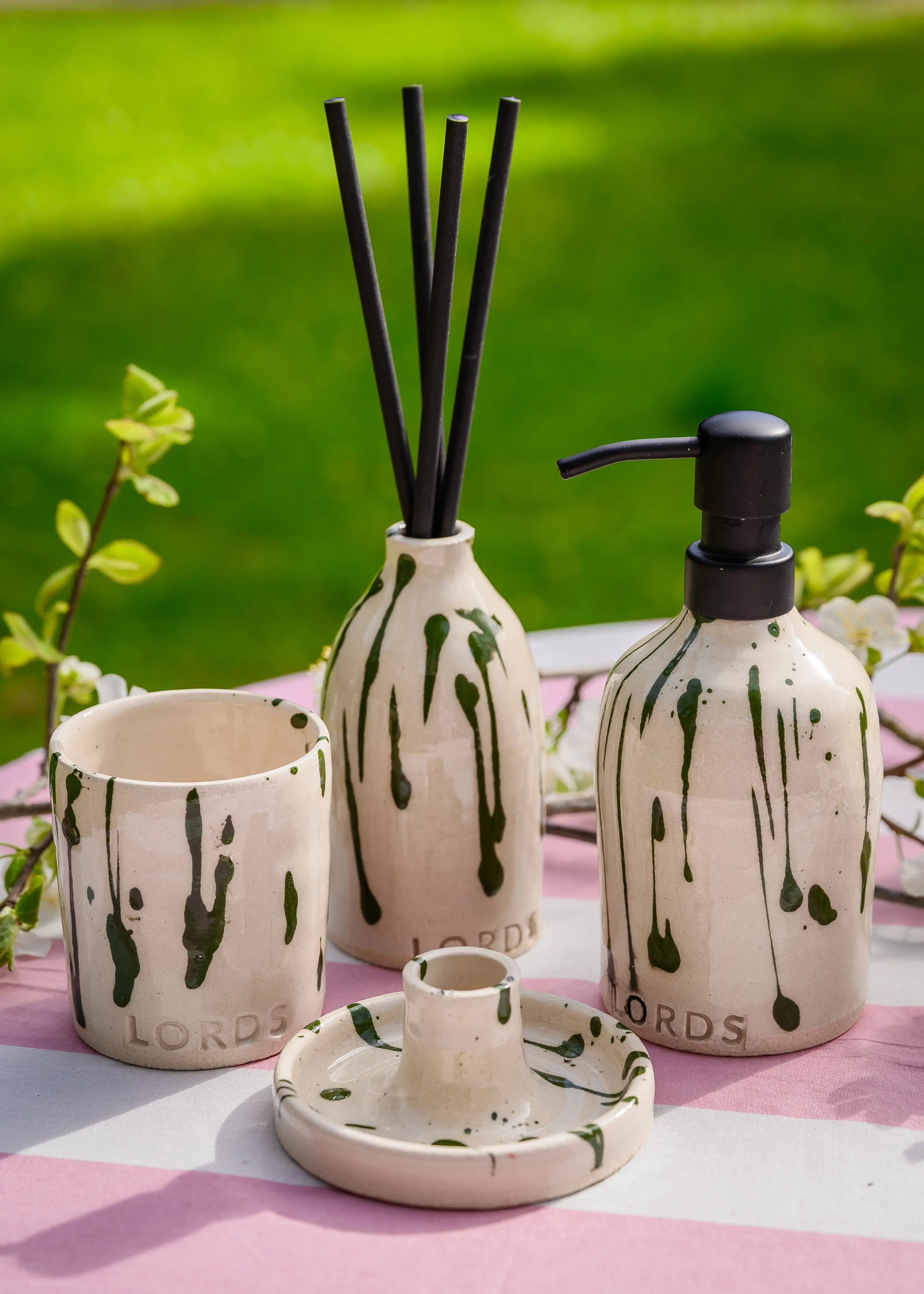 Ceramic Soap Holder & 1 Litre Refill Set LORDS Fragrance House