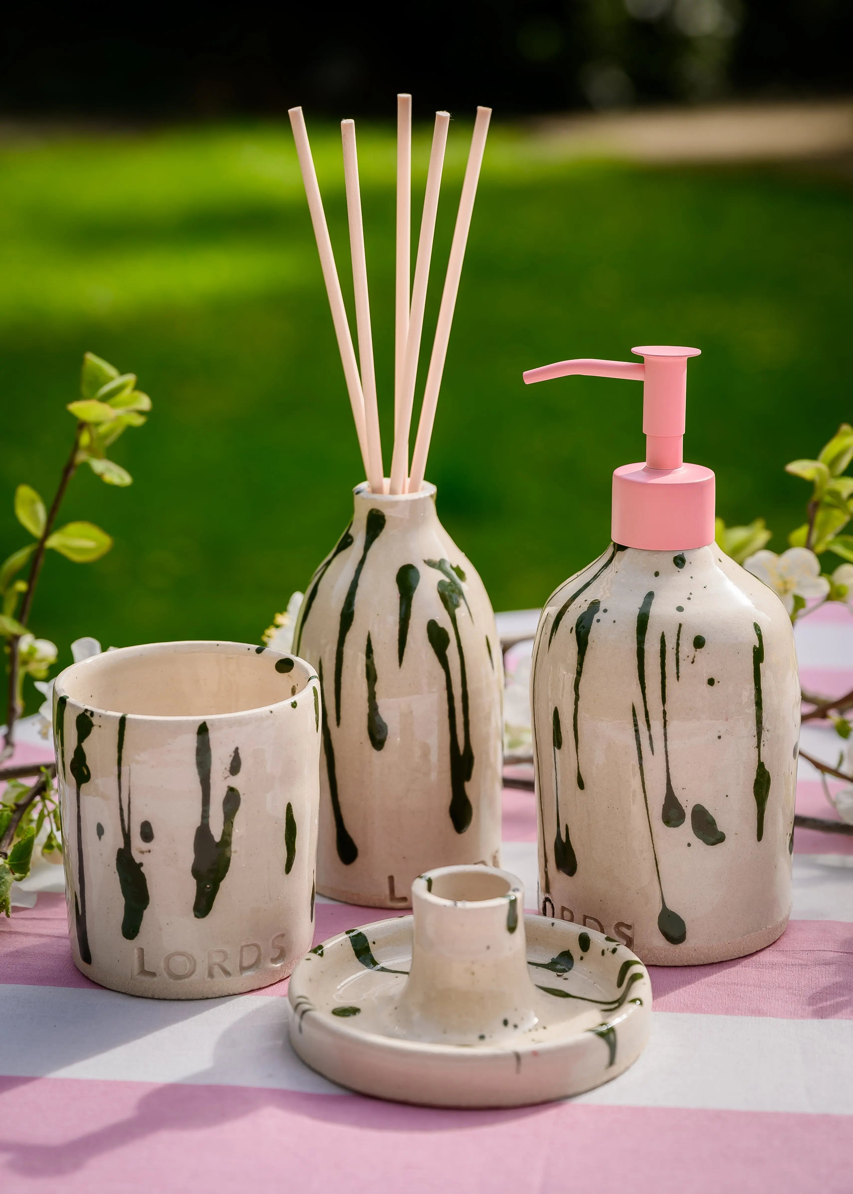 Ceramic Soap Holder & 1 Litre Refill Set LORDS Fragrance House