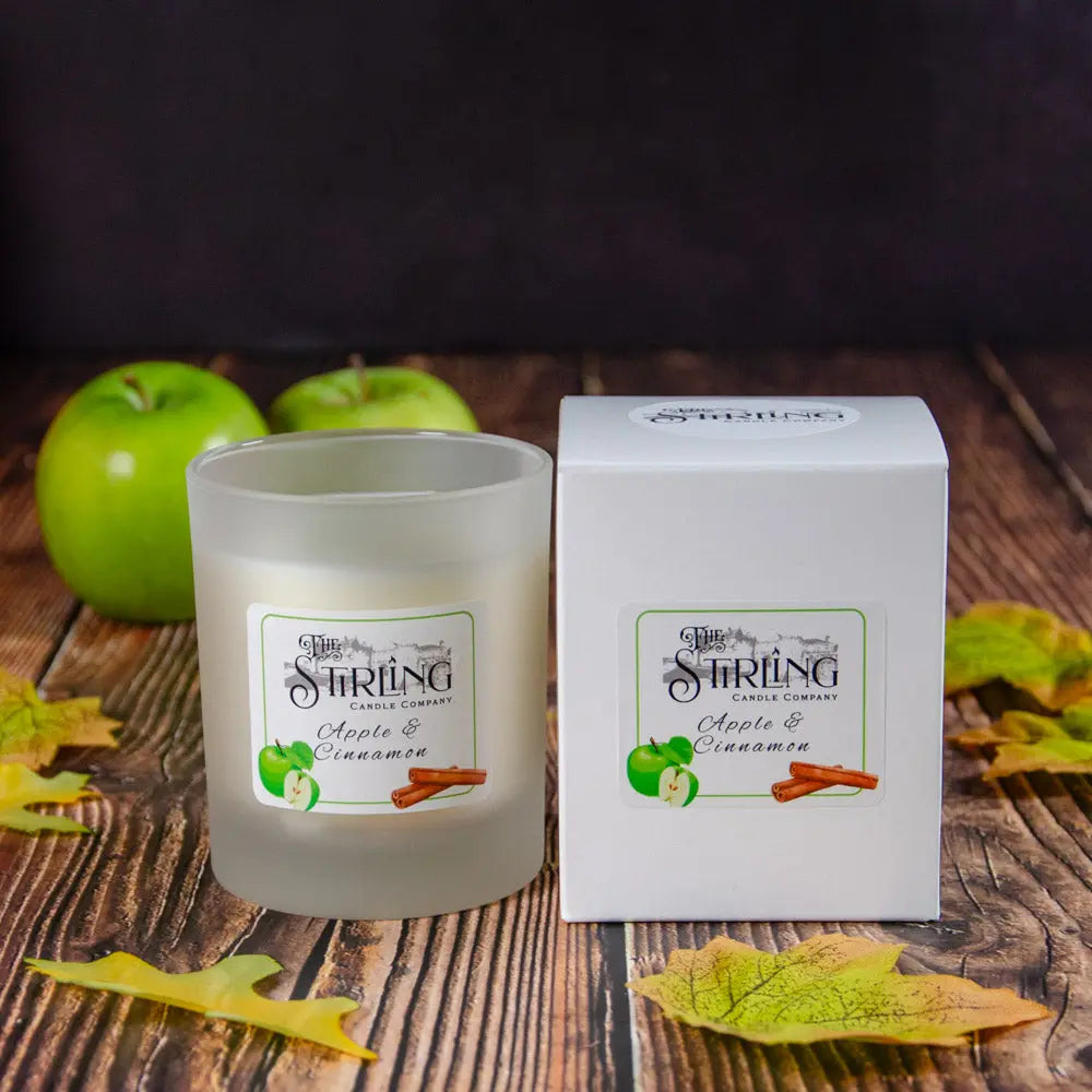 Apple & Cinnamon – Medium Candle The Stirling Candle Company