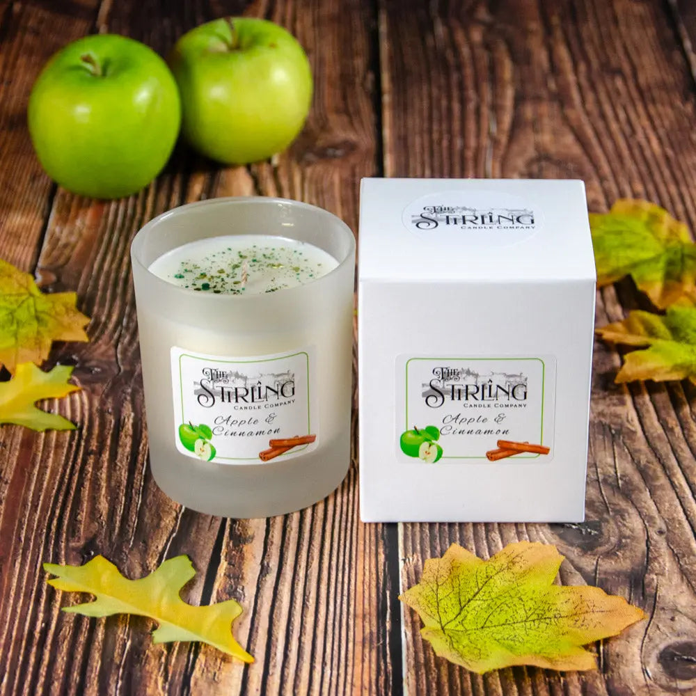 Apple & Cinnamon – Medium Candle The Stirling Candle Company