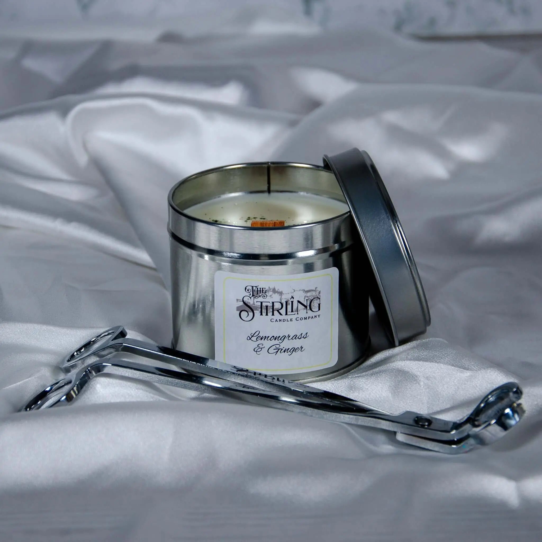 Lemongrass & Ginger – Travel Tin Candle – Wooden Wick The Stirling Candle Company