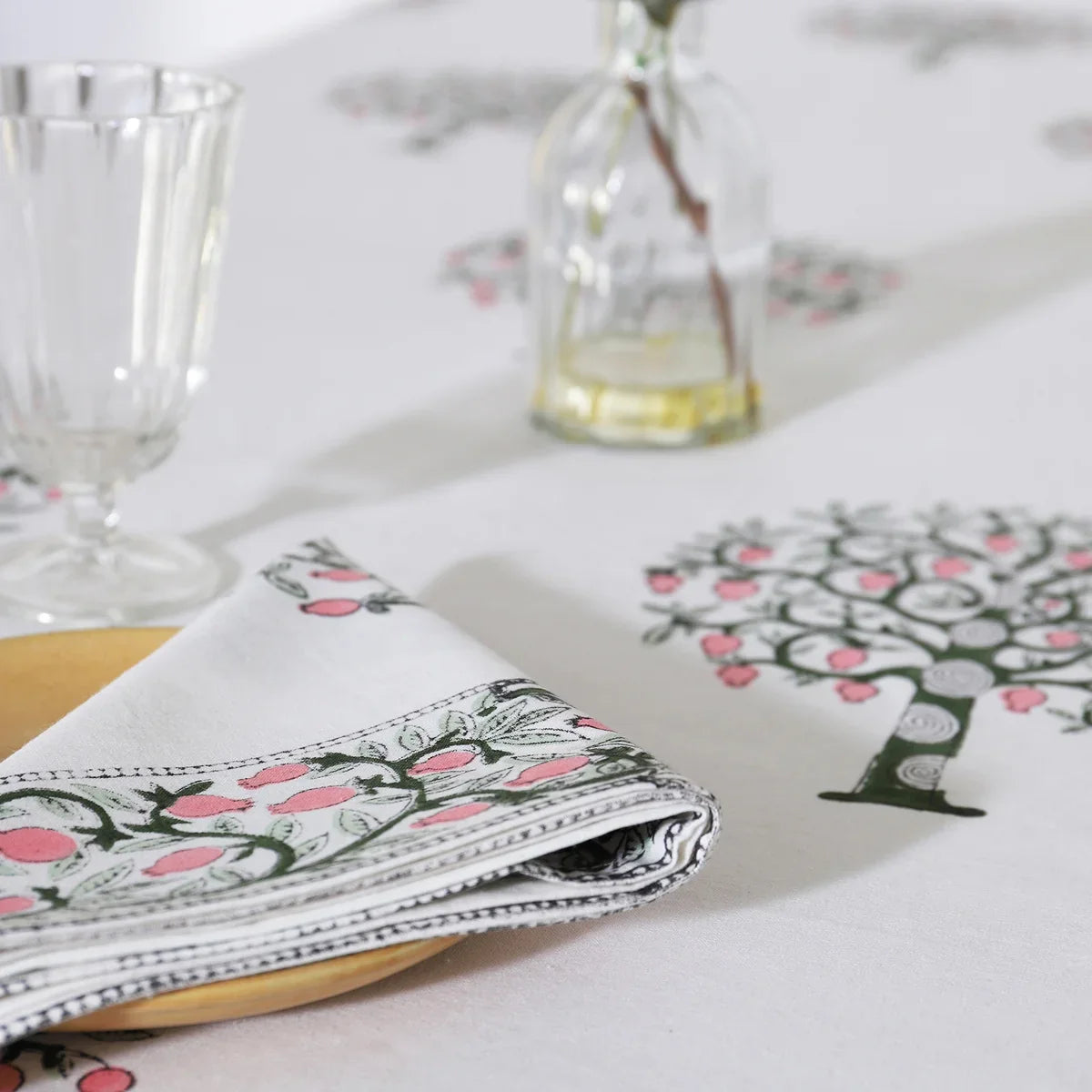 Tree Block Printed Luxe Table cloth | Set of 7