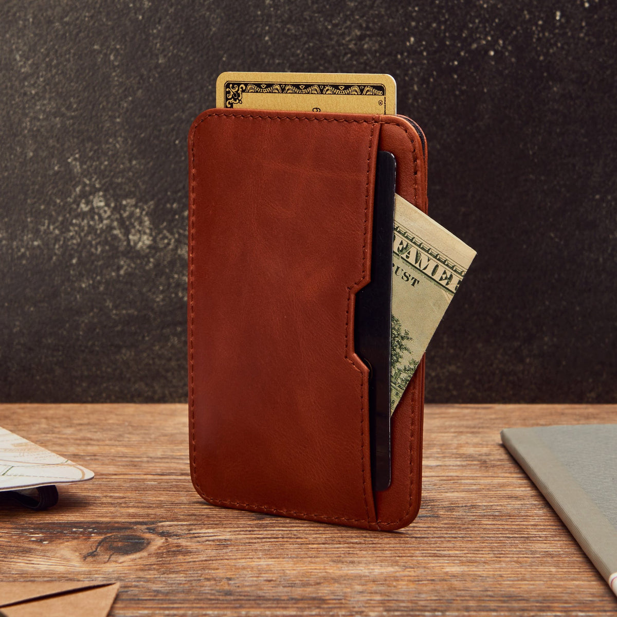 VAULTSKIN CHELSEA LEATHER CARD HOLDER WITH RFID BLOCKING | COGNAC