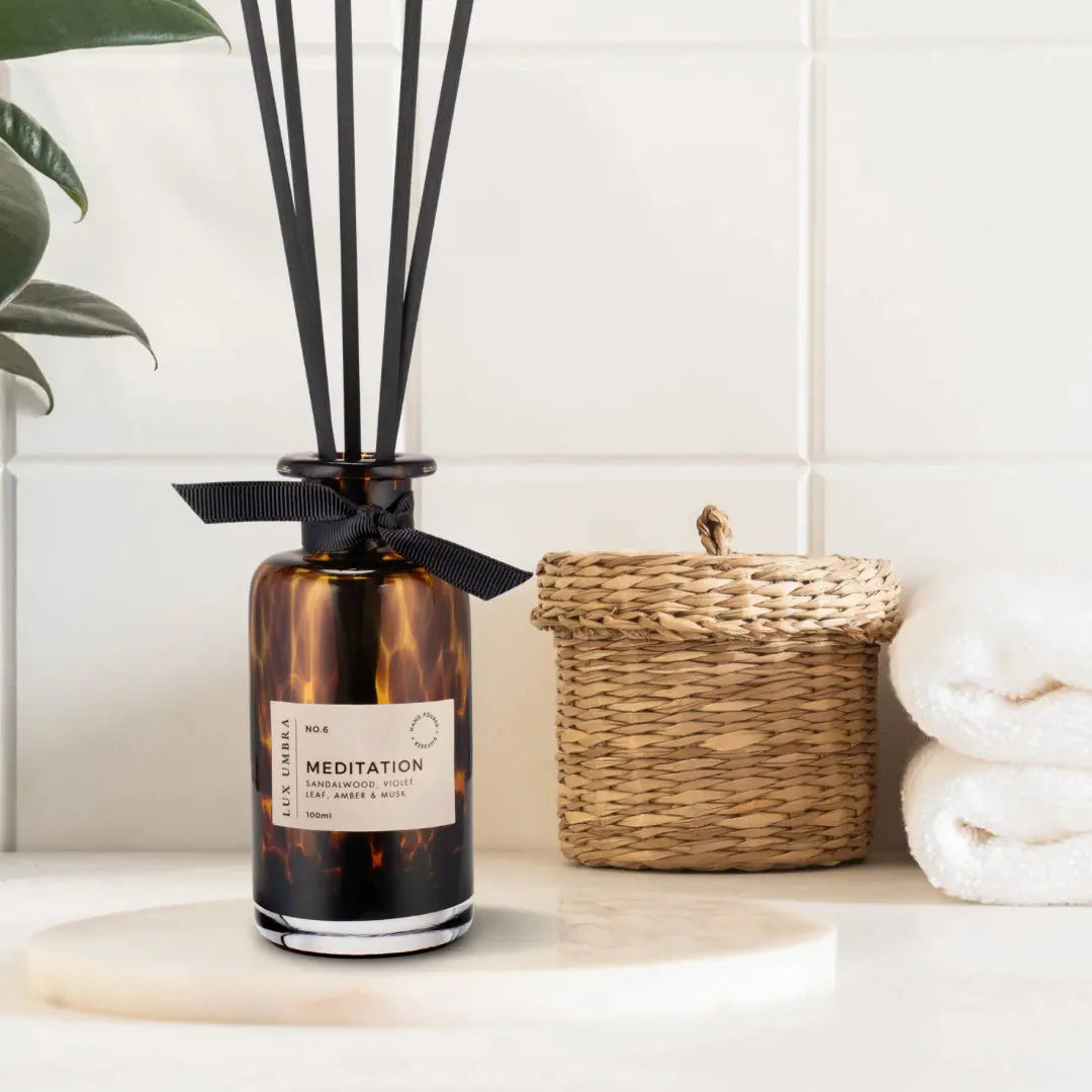 • MEDITATION • calming & soothing Lux Umbra