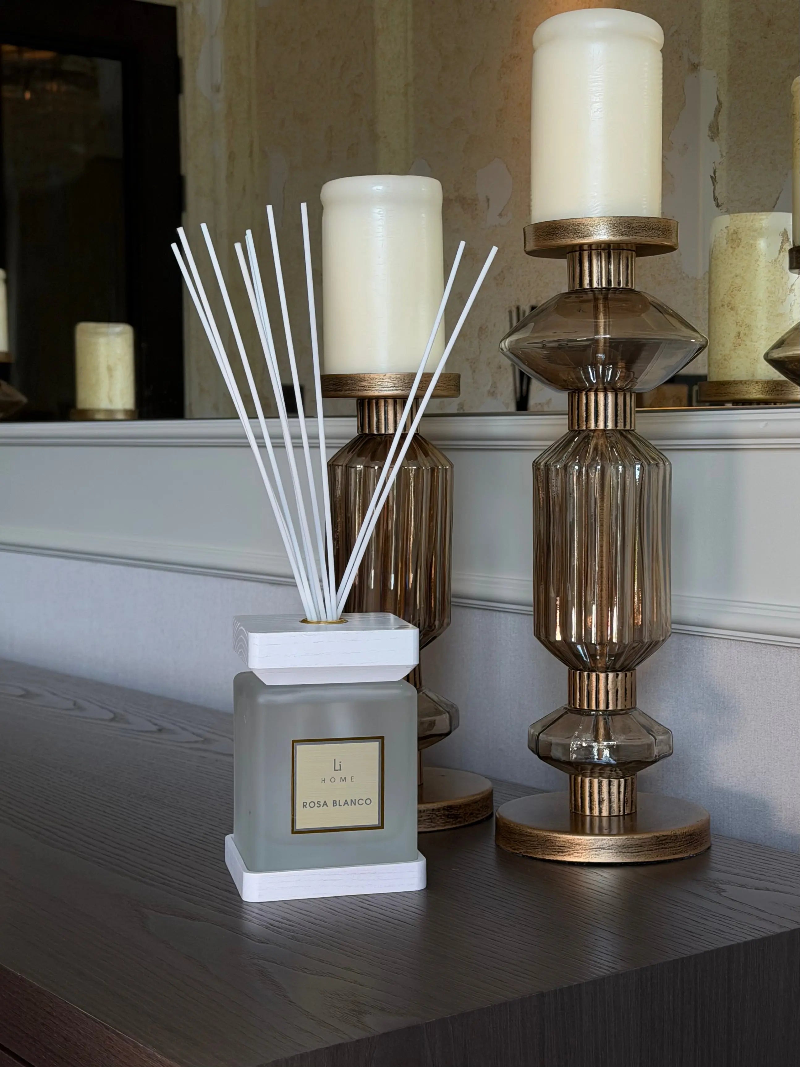 ROSA BLANCO WHITE SQUARE REED DIFFUSER Lifestyle Home Collection