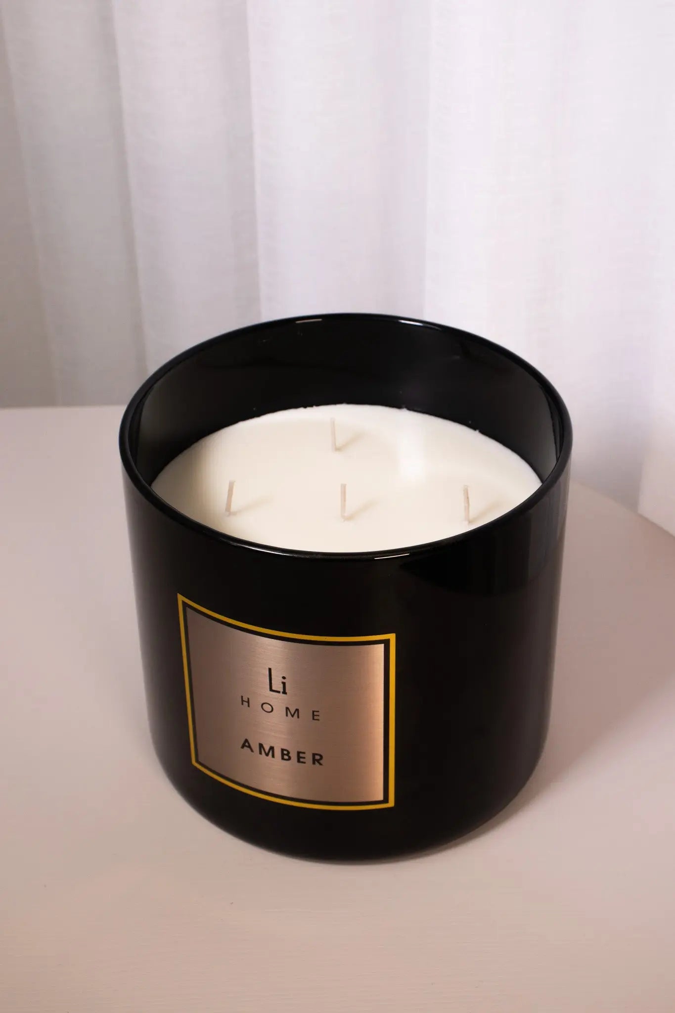 XL Candle - Amber Lifestyle Home Collection