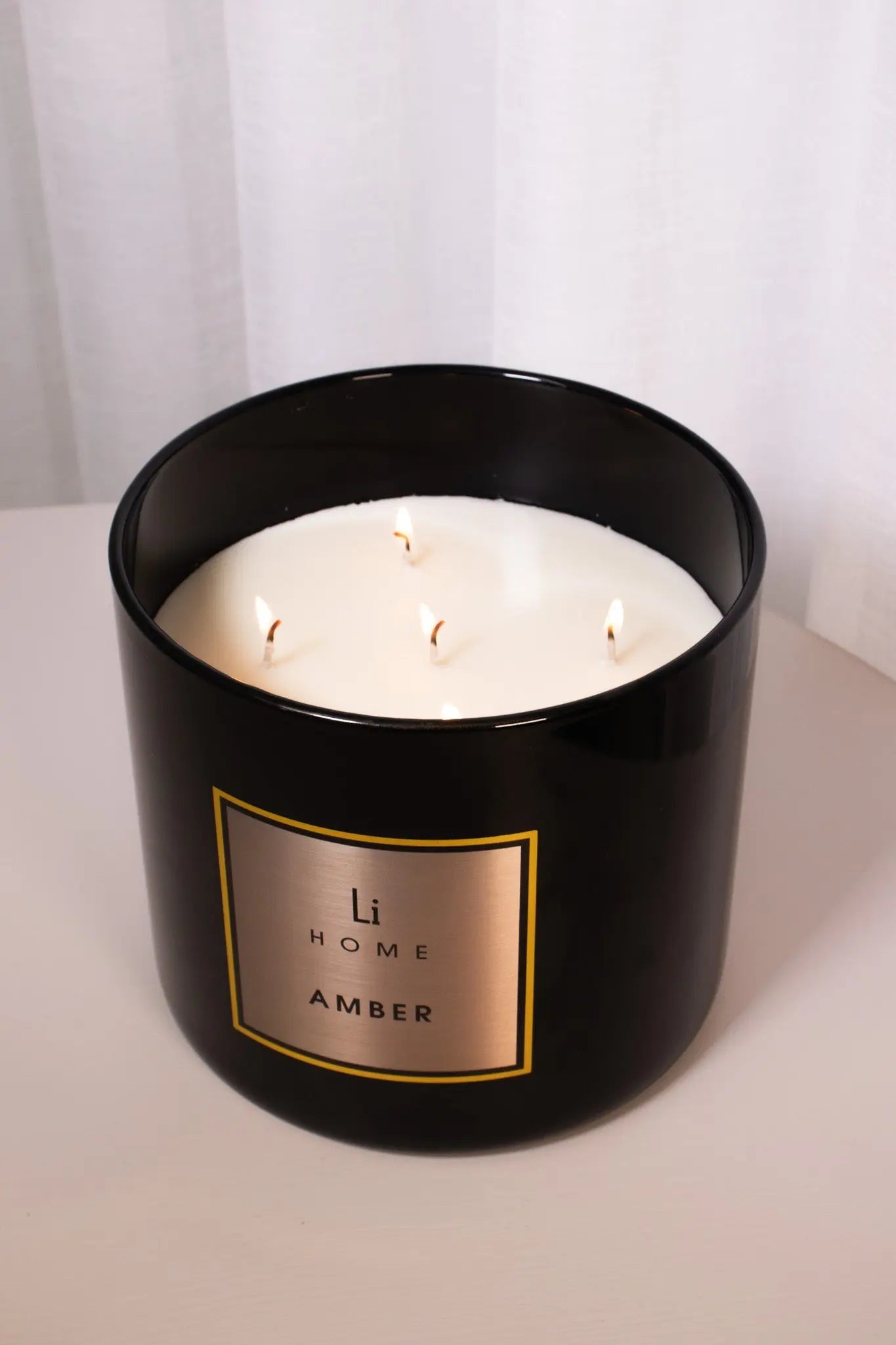 XL Candle - Amber Lifestyle Home Collection