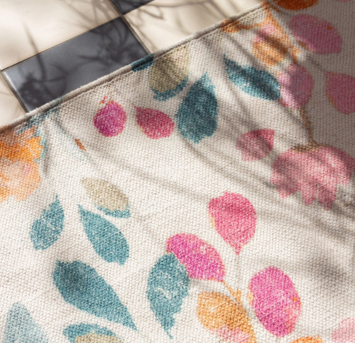 Posies Spring Floral Cotton Rug with Dual-Colored Tassel Trim