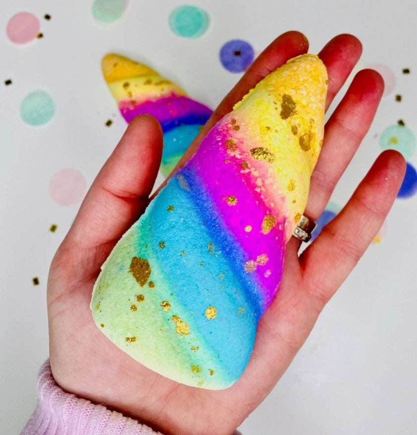 Handmade Unicorn Horn Hidden Rainbow Bath Bomb | Pack of 2 | Large